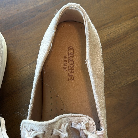 Crown Vintage Slip On Loafer With Tassles size 6 - Picture 2 of 5